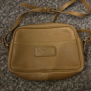 Dooney and bourke purse